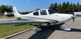 Photo de l'avion SR-22 Cirrus